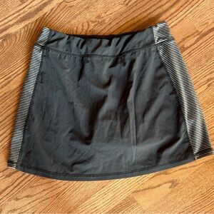 Soybu Black and Gray Athletic Skort